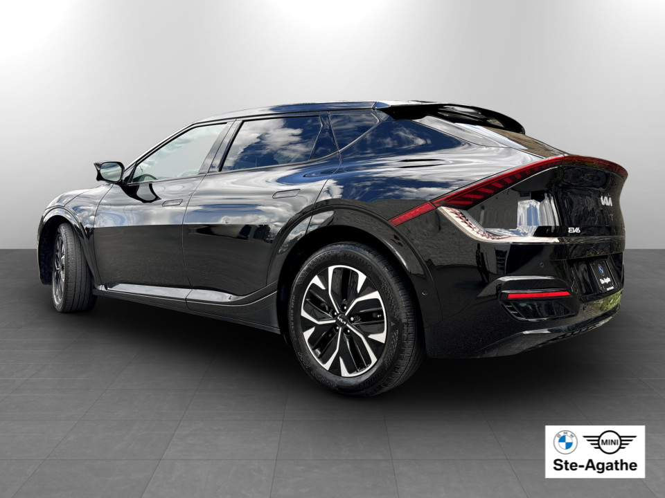 2023 Kia EV6 - Image 3