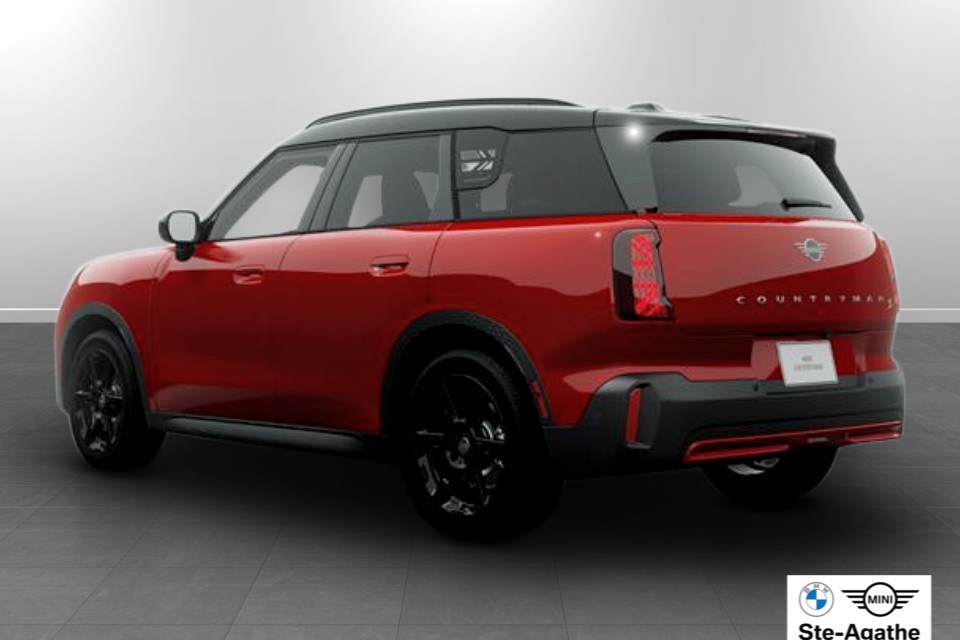 2027 MINI Countryman - Image 2