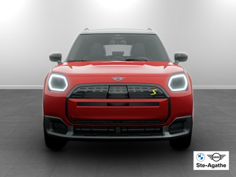 2027 MINI Countryman - Image 3