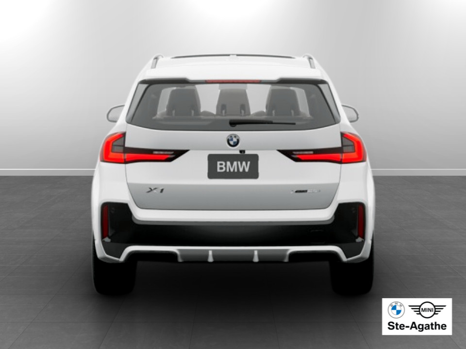 2026 BMW X1 - Image 11
