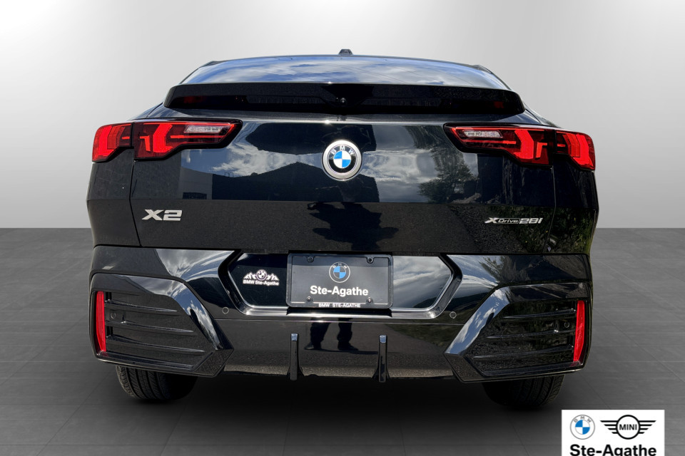 2025 BMW X2 - Image 5