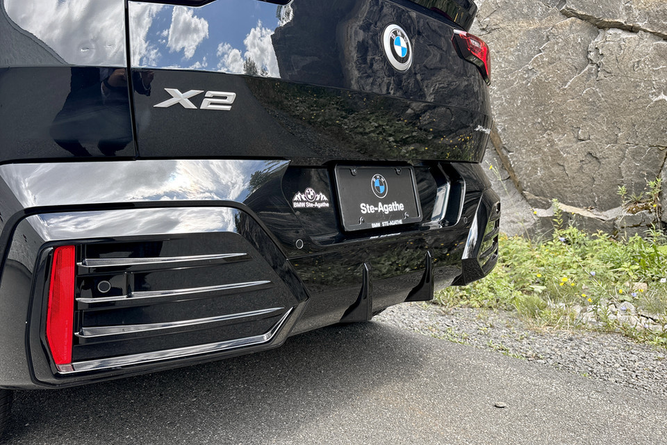 2025 BMW X2 - Image 14