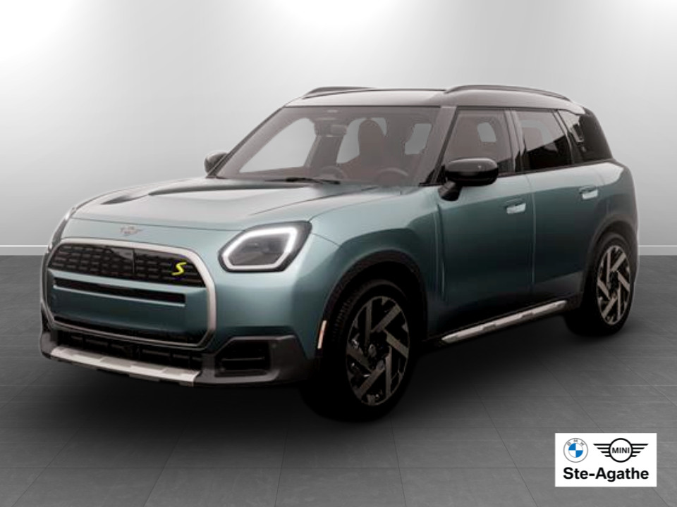 2027 MINI Countryman - Image 1