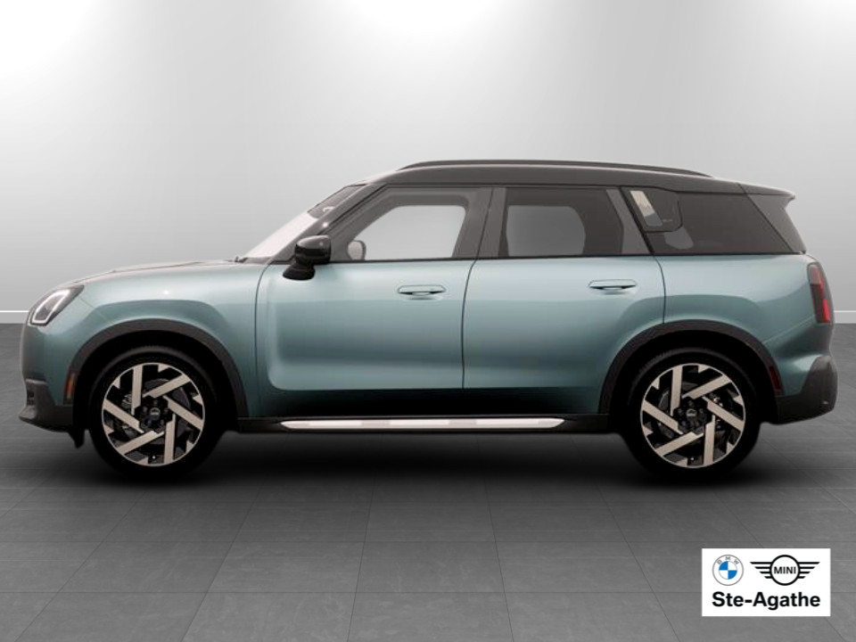 2027 MINI Countryman - Image 5