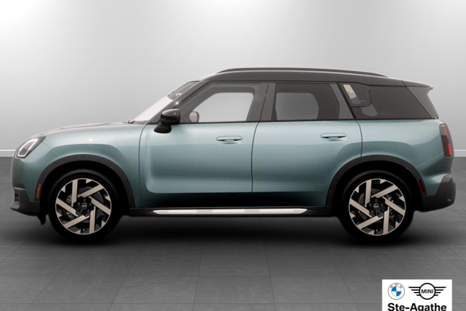 2027 MINI Countryman - Image 5