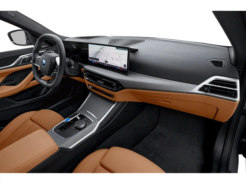 2026 BMW i4 - Image 10