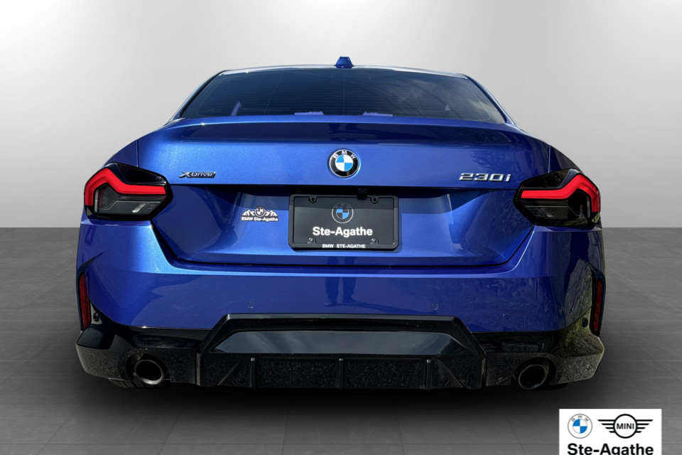 2023 BMW 230i xDrive - Image 5