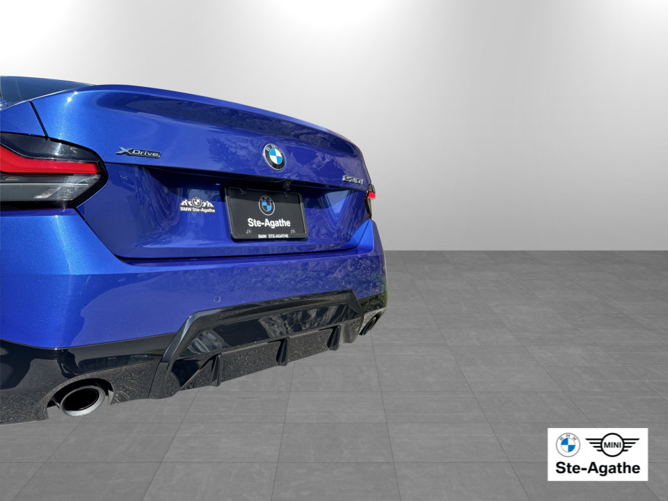 2023 BMW 230i xDrive - Image 14