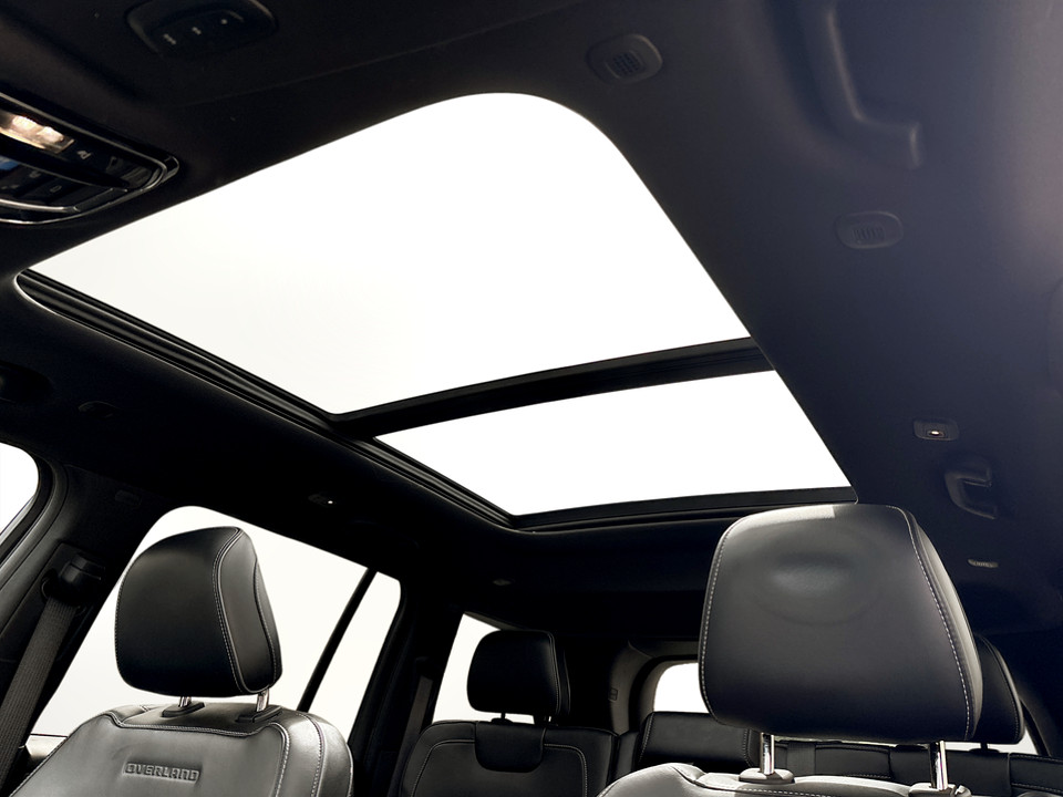 2022 Jeep Grand Cherokee 4xe - Image 8