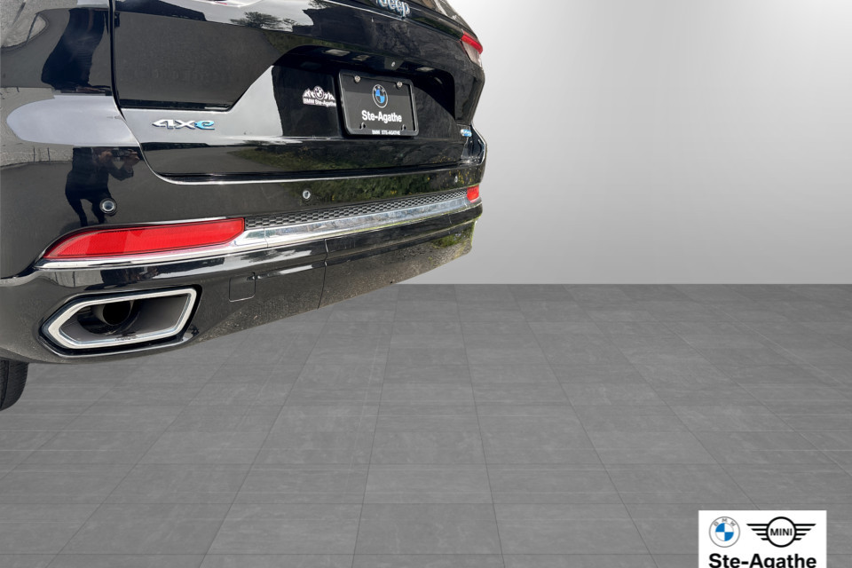 2022 Jeep Grand Cherokee 4xe - Image 14