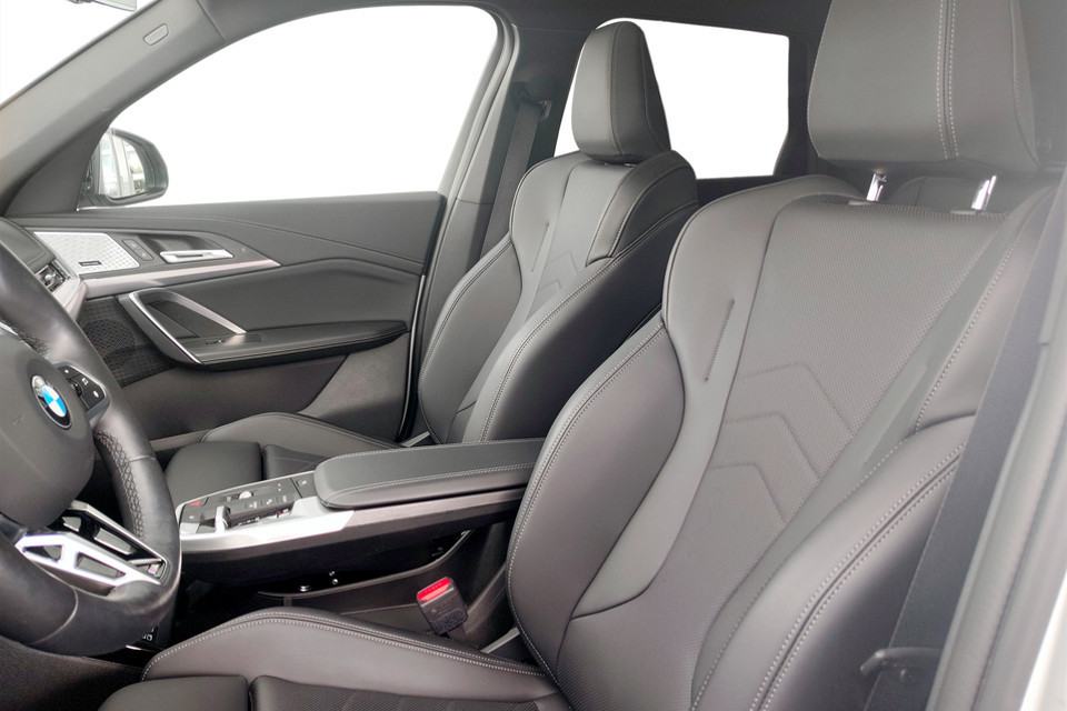 2025 BMW X1 - Image 7