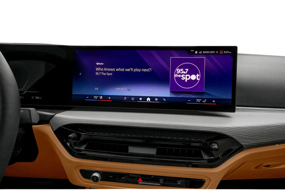 2026 BMW i4 - Image 6