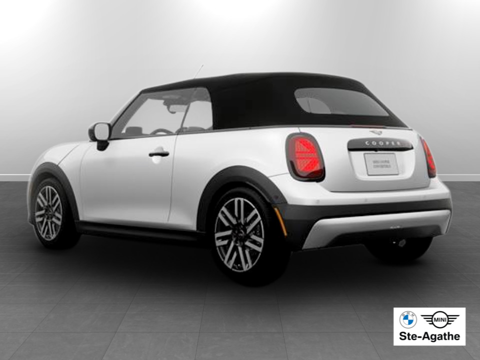 2026 MINI Convertible - Image 4