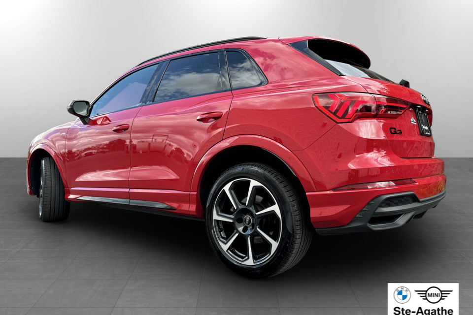 2023 Audi Q3 - Image 3