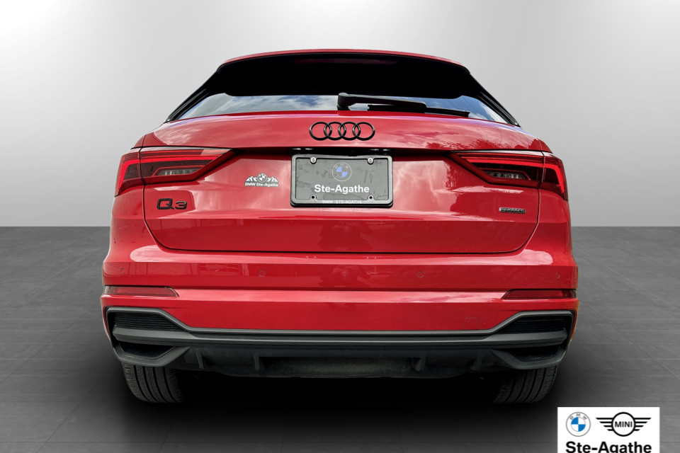 2023 Audi Q3 - Image 5