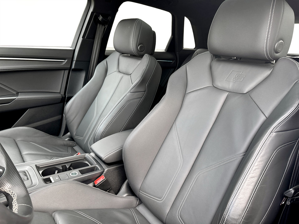 2023 Audi Q3 - Image 7