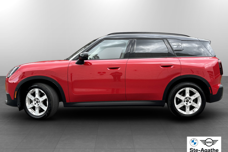 2025 Mini Countryman - Image 2