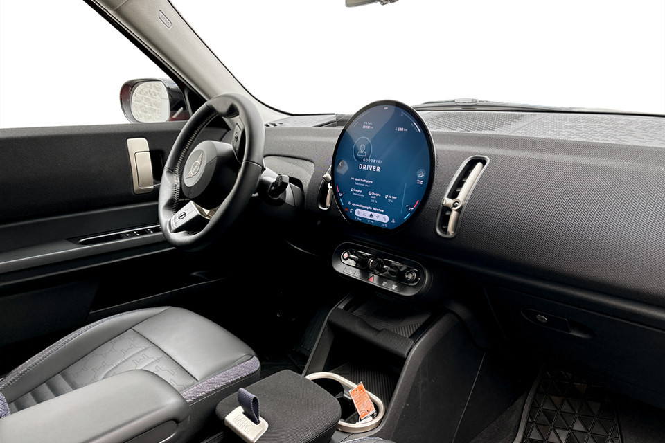 2025 Mini Countryman - Image 6