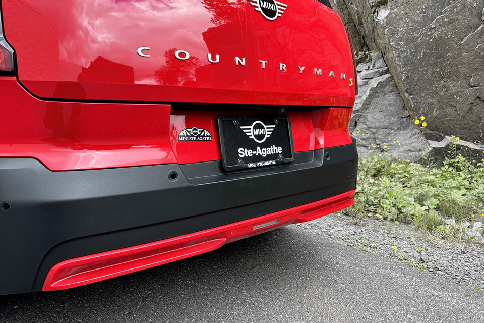 2025 Mini Countryman - Image 14