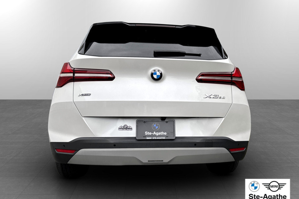 2025 BMW X3 - Image 5