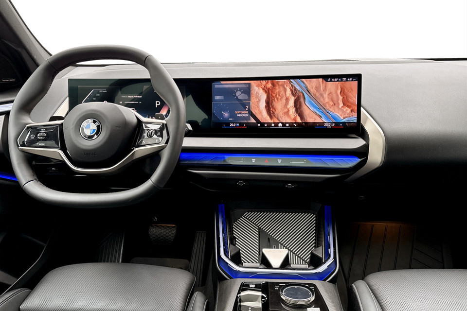 2025 BMW X3 - Image 10