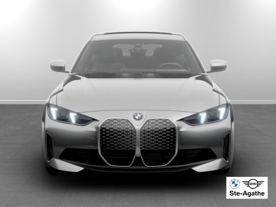2026 BMW i4 - Image 4
