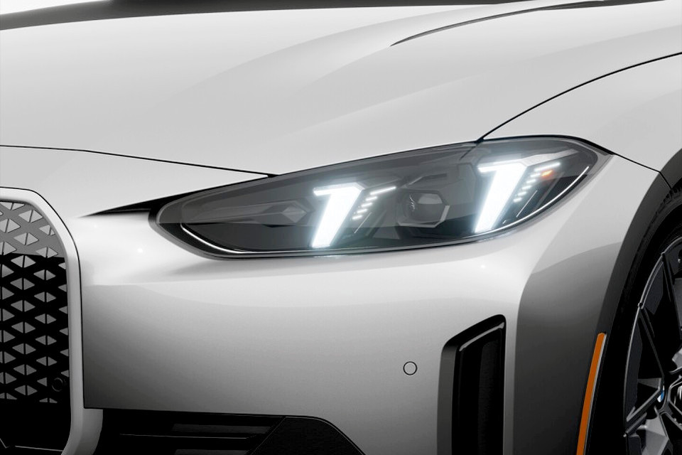 2026 BMW i4 - Image 6