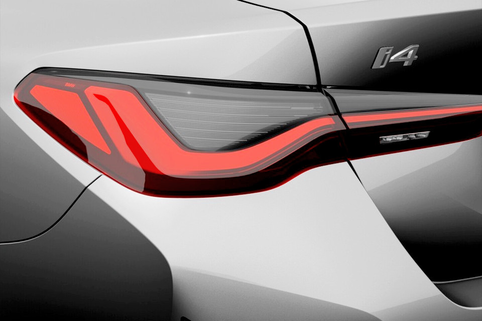 2026 BMW i4 - Image 8