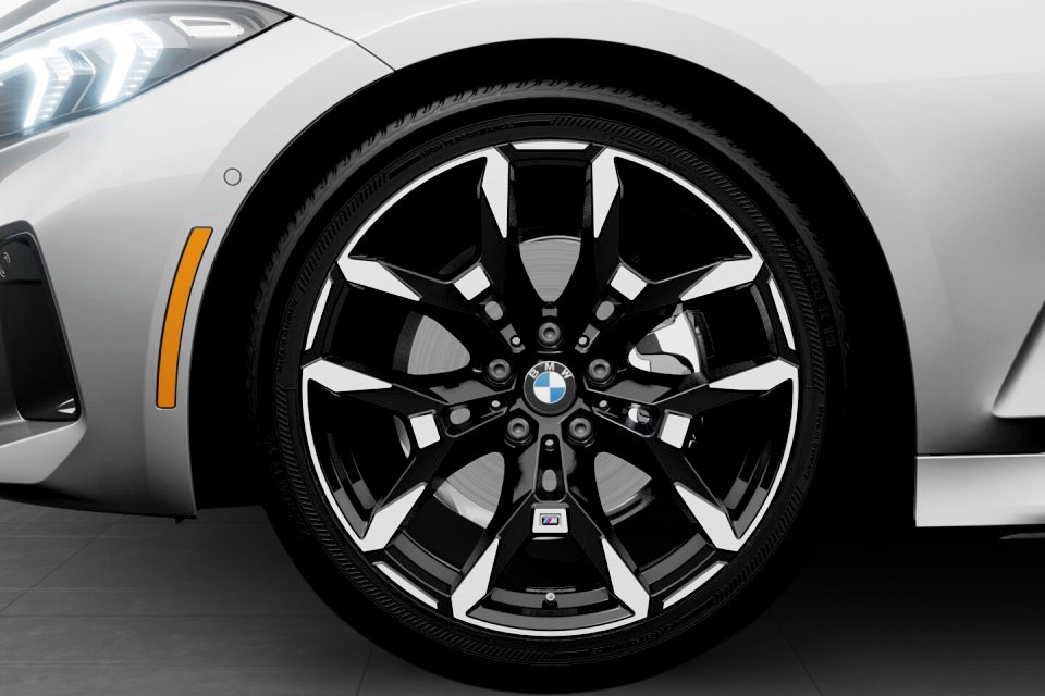 2026 BMW 3 Series - Image 7