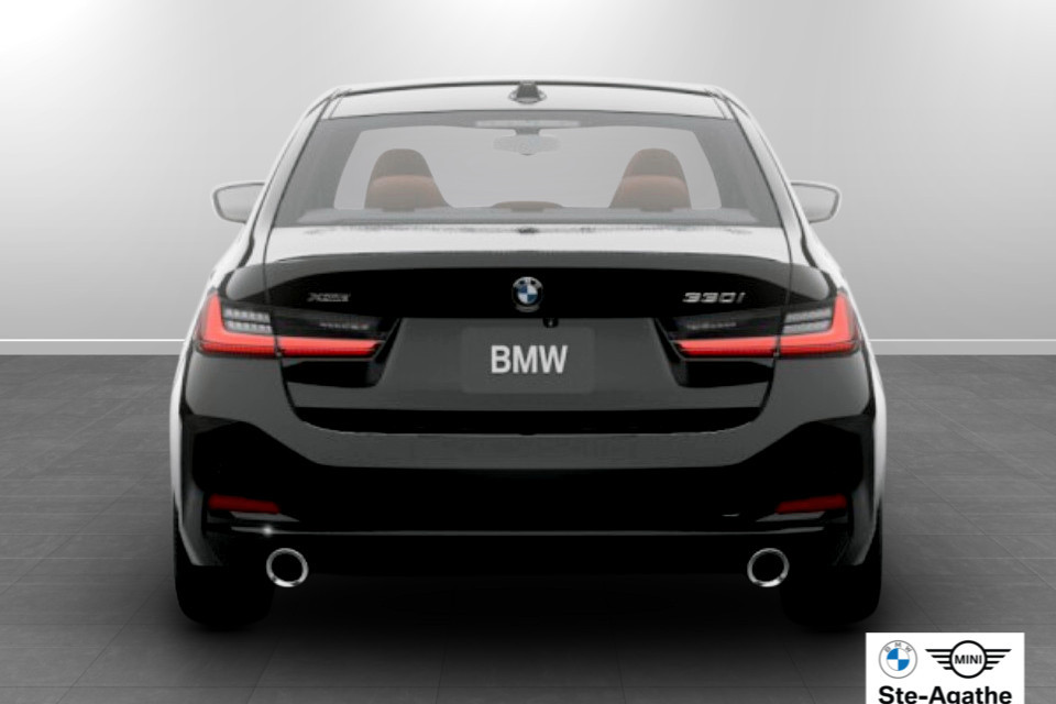 2026 BMW 3 Series - Image 5