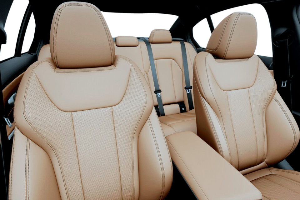 2026 BMW 3 Series - Image 11