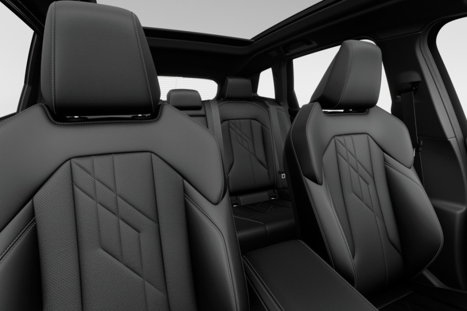 2026 BMW X3 - Image 11