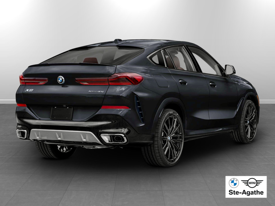 2027 BMW X6 - Image 2