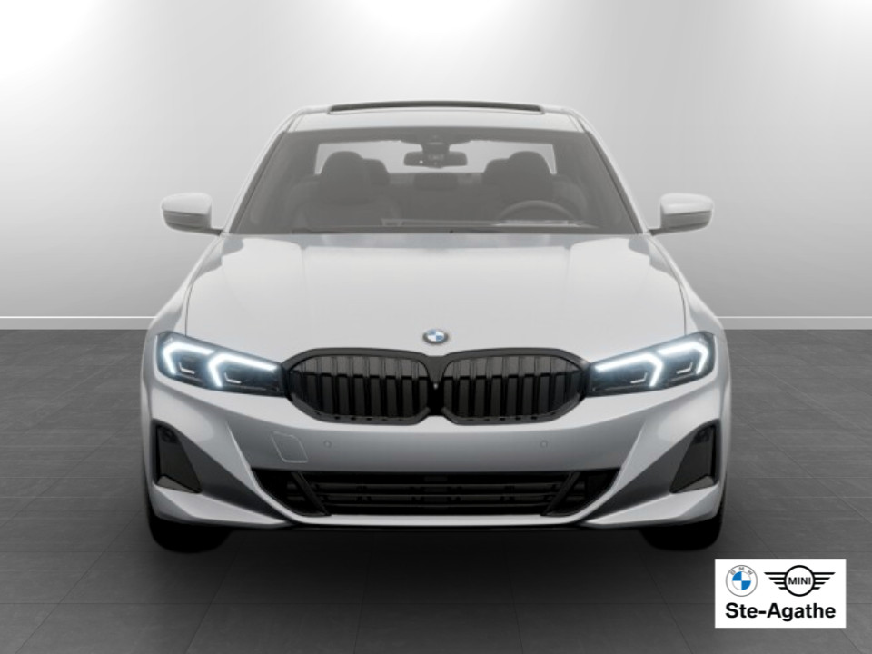 2026 BMW 3 Series - Image 3