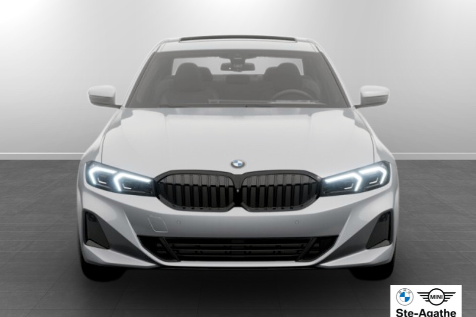 2026 BMW 3 Series - Image 3