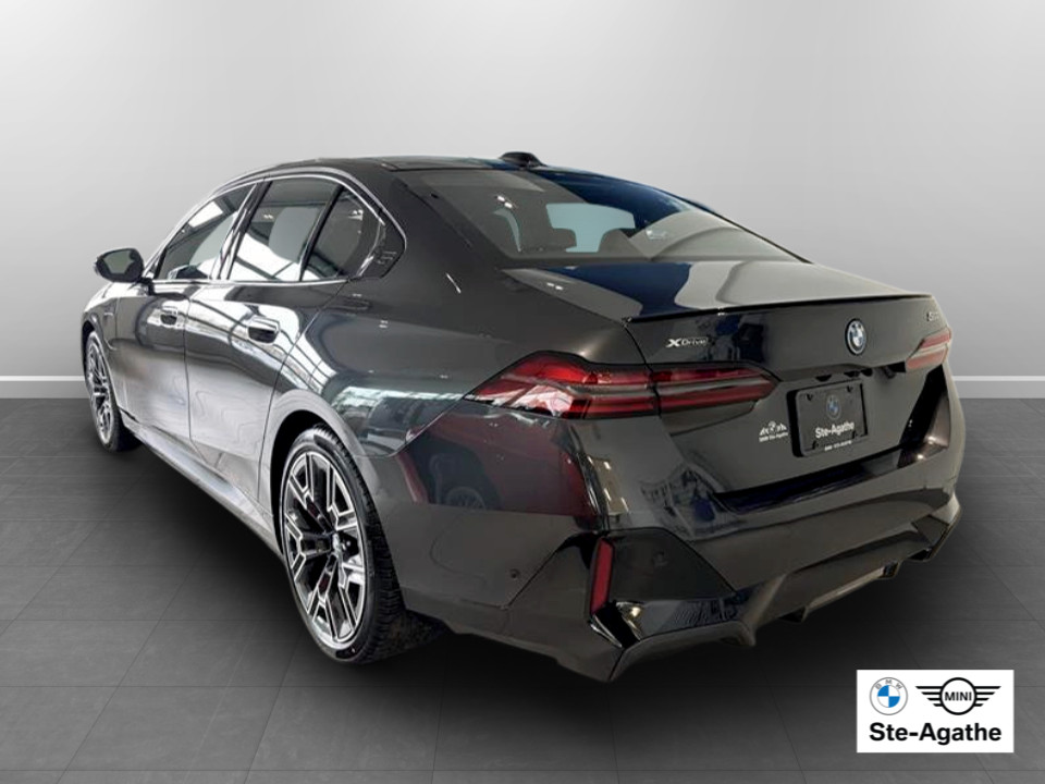 2026 BMW 5 Series - Image 4