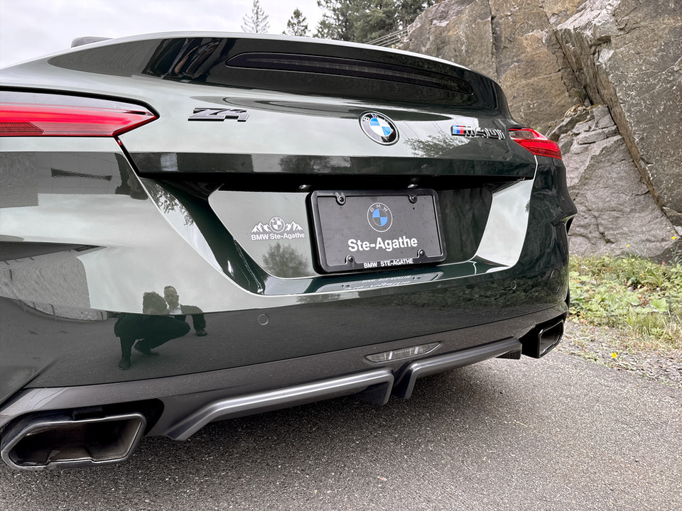 2025 BMW Z4 - Image 14