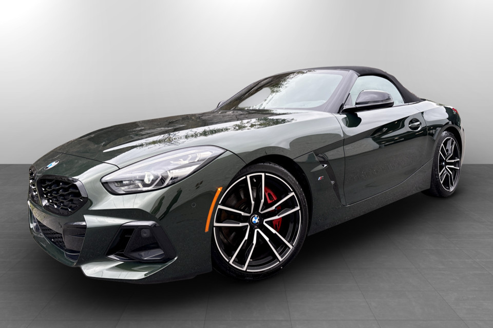 2025 BMW Z4 - Image 15