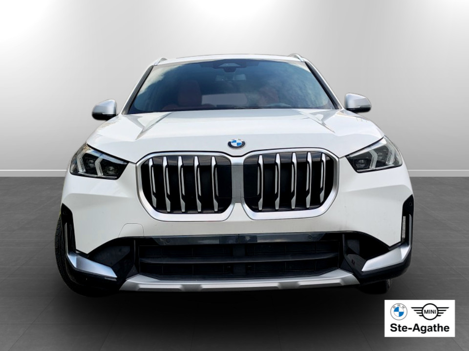 2023 BMW X1 - Image 4