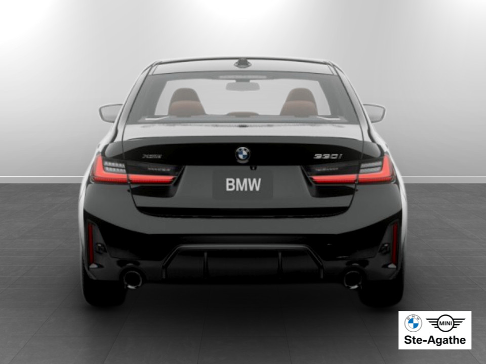 2026 BMW 3 Series - Image 5