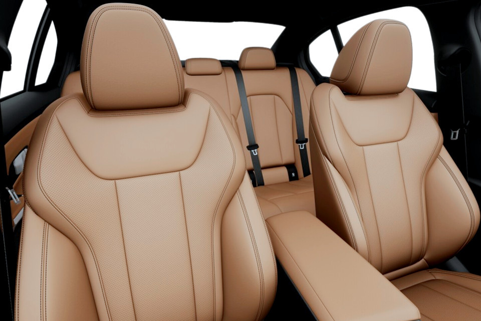 2026 BMW 3 Series - Image 11