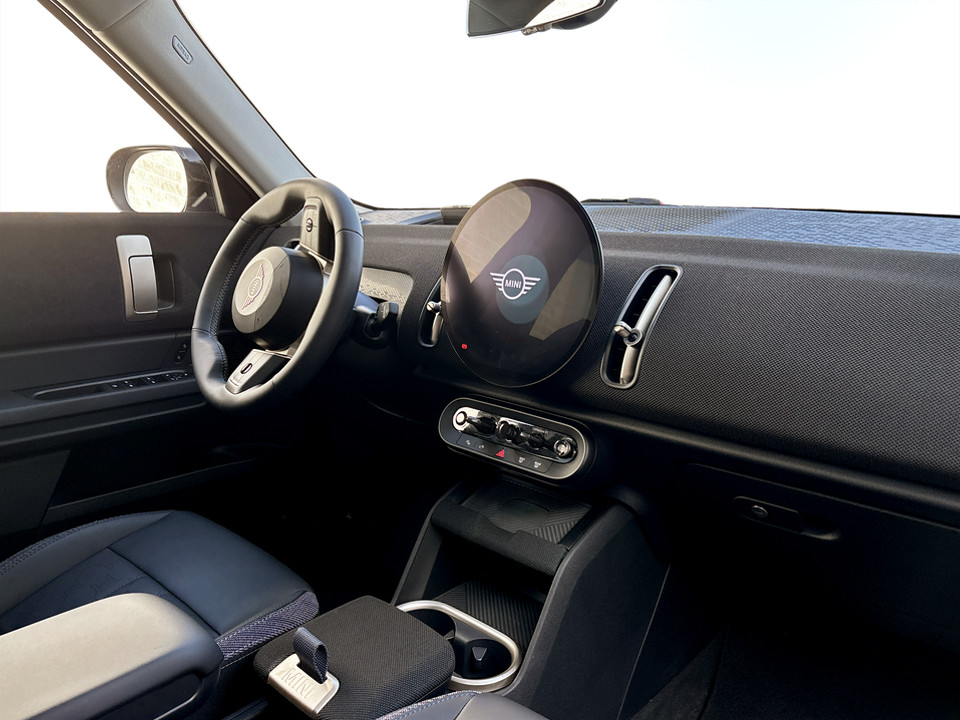 2025 Mini Cooper Countryman - Image 6