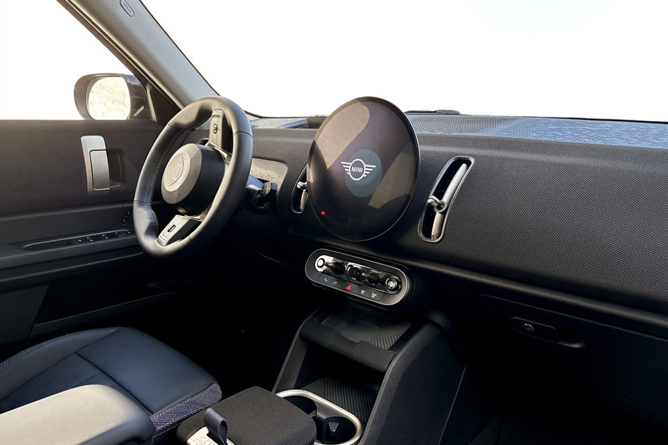 2025 Mini Cooper Countryman - Image 6