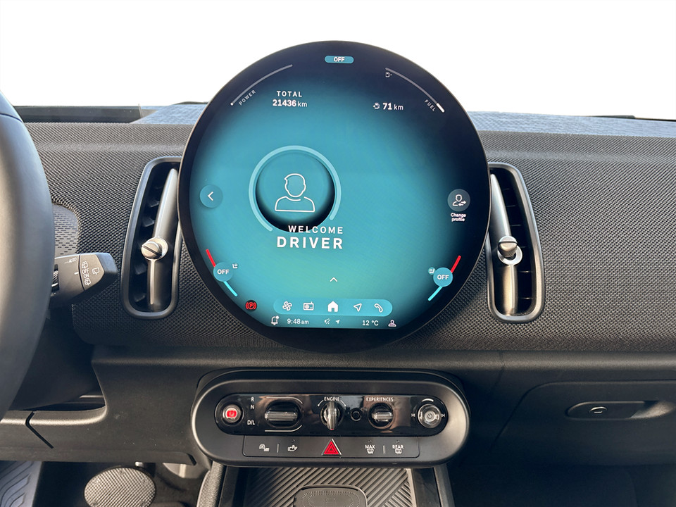 2025 Mini Cooper Countryman - Image 9