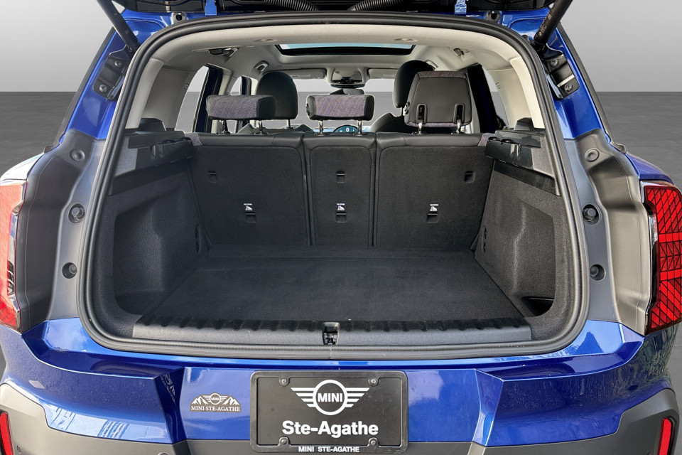 2025 Mini Cooper Countryman - Image 13