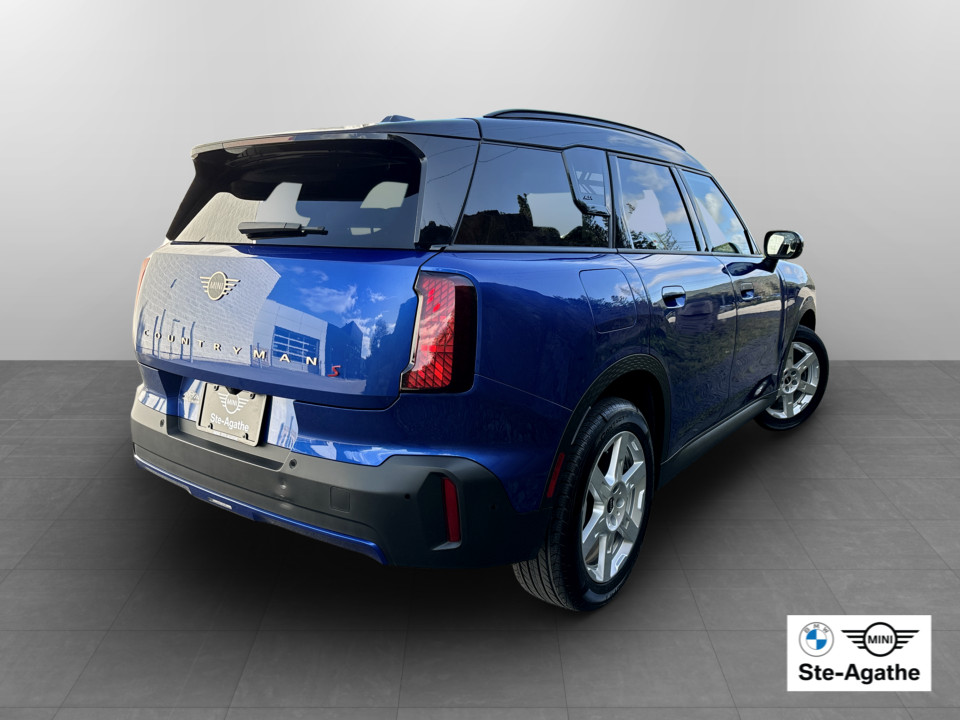 2025 Mini Cooper Countryman - Image 15