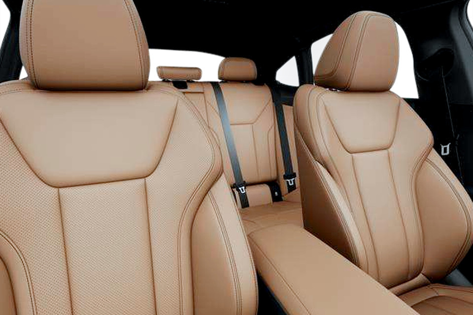 2026 BMW i4 - Image 11