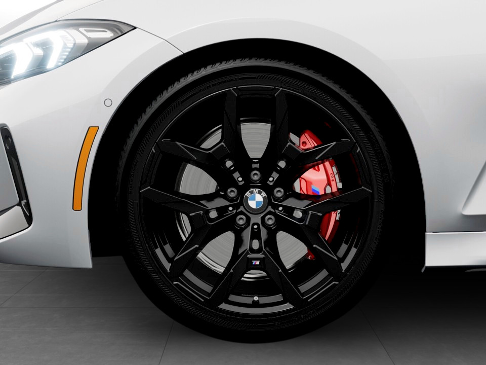 2026 BMW 3 Series - Image 7