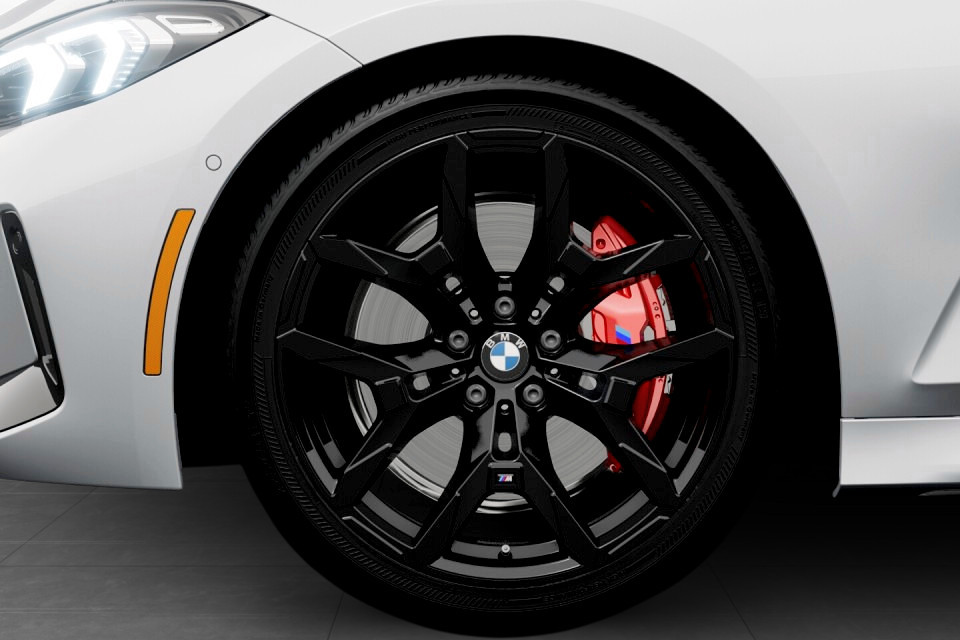 2026 BMW 3 Series - Image 7