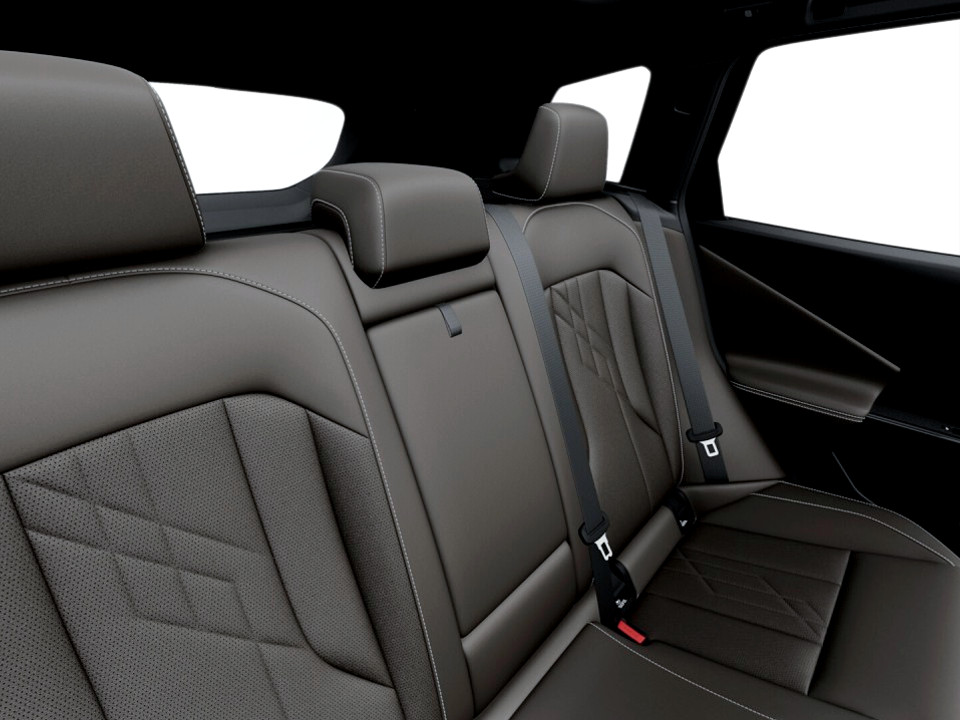 2026 BMW X3 - Image 4